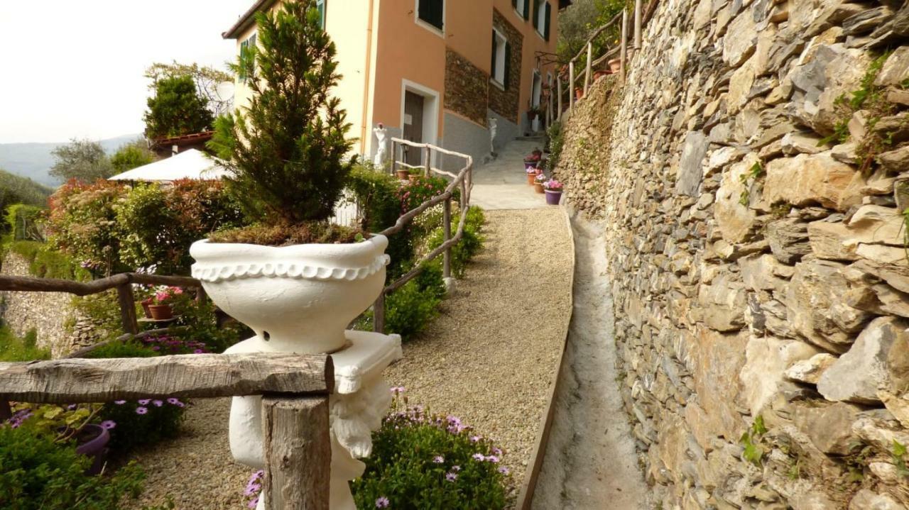Casa Vacanze Sole Borghetto d'Arroscia Екстериор снимка