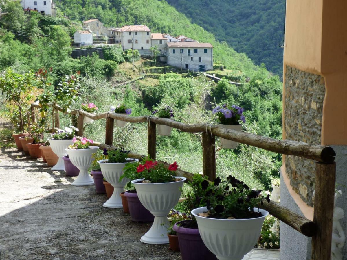 Casa Vacanze Sole Borghetto d'Arroscia Екстериор снимка